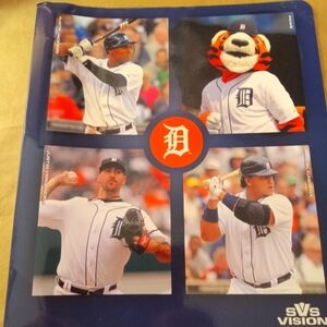 Detroit Tigers 3 Ring Binder.  Verlander.  Scherzer.  Miggie. Great Condition.